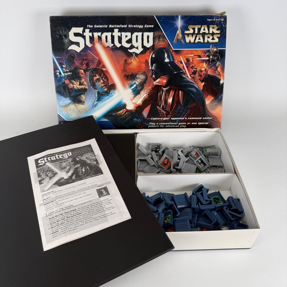 Star Wars Stratego 2002 Hasbro Complete CIB Board Game MB